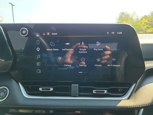 Used 2026 Chevrolet Equinox LT w/ Convenience Package II image 18