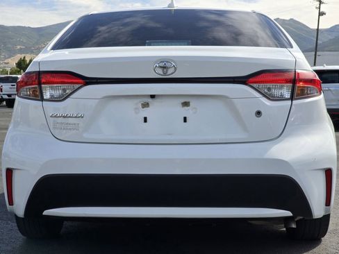 Used 2021 Toyota Corolla L w/ Carpet Mat Package (TMS) image 21