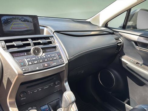 Used 2015 Lexus NX 200t FWD image 25