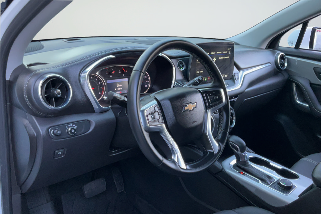 Used 2024 Chevrolet Blazer LT w/ LPO, Floor Liner Package FWD image 24