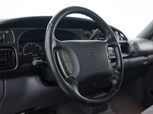 Used 2000 Dodge Ram 1500 Truck 2WD Quad Cab image 27