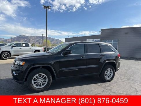 Used 2020 Jeep Grand Cherokee Laredo AWD/4WD image 15