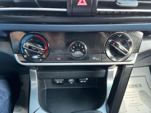 Used 2021 Kia Seltos S image 18