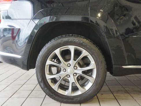Used 2019 Jeep Grand Cherokee Summit w/ Platinum Series Group AWD/4WD image 33