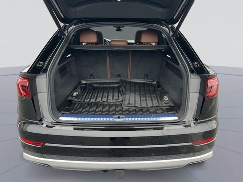 Used 2025 Audi Q8 Premium Plus image 26