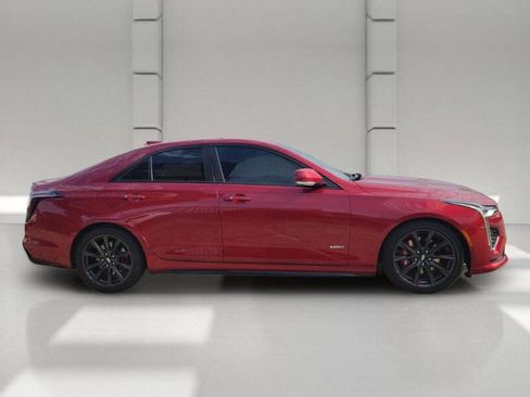 Used 2021 Cadillac CT4 V w/ Technology Package RWD image 4