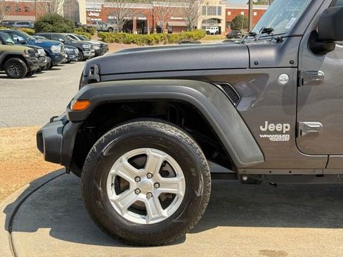 Used 2020 Jeep Wrangler Unlimited Sport S image 12