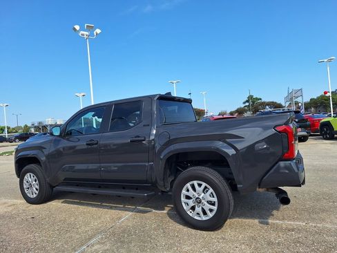 Used 2026 Toyota Tacoma SR5 RWD image 7