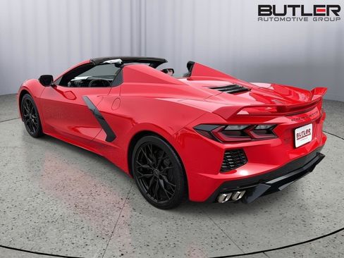 Used 2023 Chevrolet Corvette Stingray Premium Conv w/ Z51 Performance Package RWD image 36