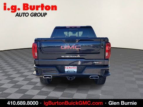 Used 2024 GMC Sierra 1500 AT4 w/ Technology Package AWD/4WD image 5