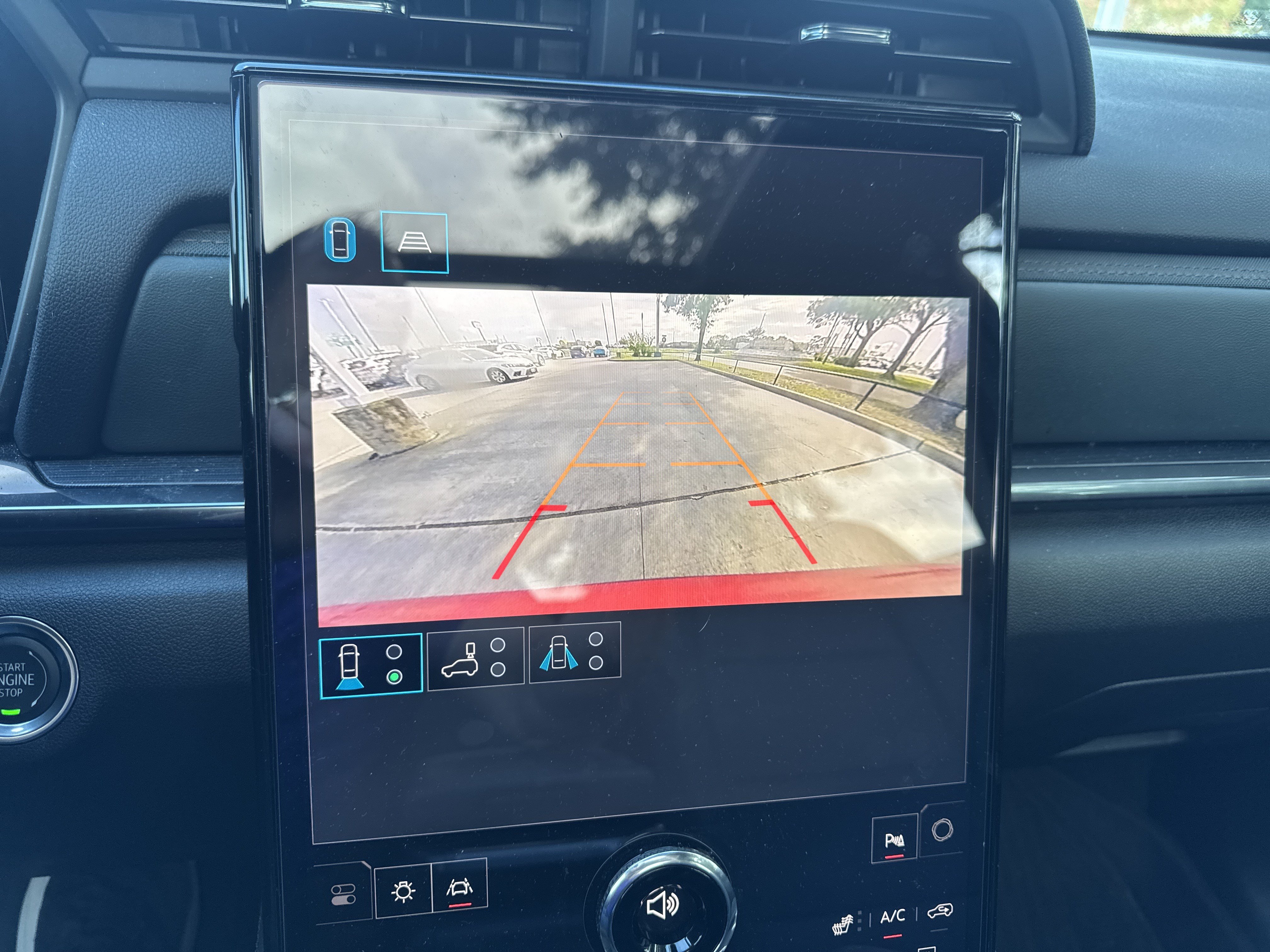 Used 2026 GMC Terrain AT4 w/ Technology Package II AWD/4WD image 10
