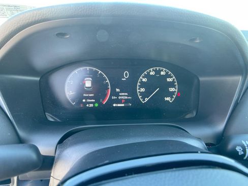 Used 2024 Honda HR-V EX-L image 16