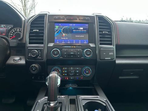 Certified 2020 Ford F150 Lariat image 28