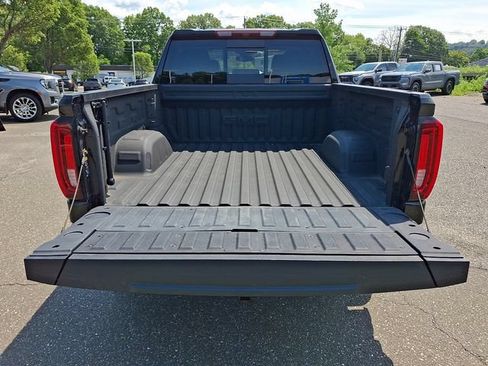Used 2025 GMC Sierra 1500 Denali AWD/4WD image 32