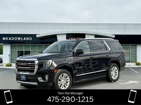 Used 2023 GMC Yukon SLT w/ SLT Luxury Package image 1