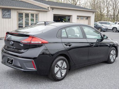 Used 2020 Hyundai Ioniq Blue FWD image 11