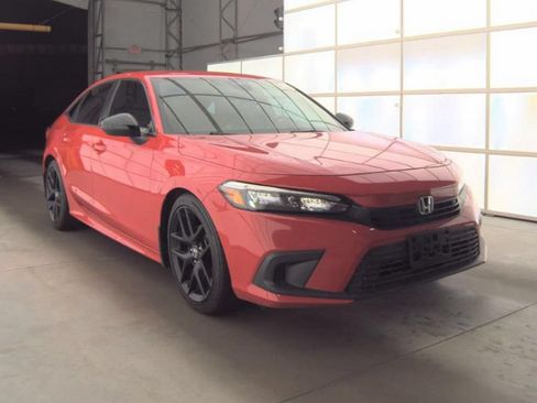 Used 2022 Honda Civic Sport image 4