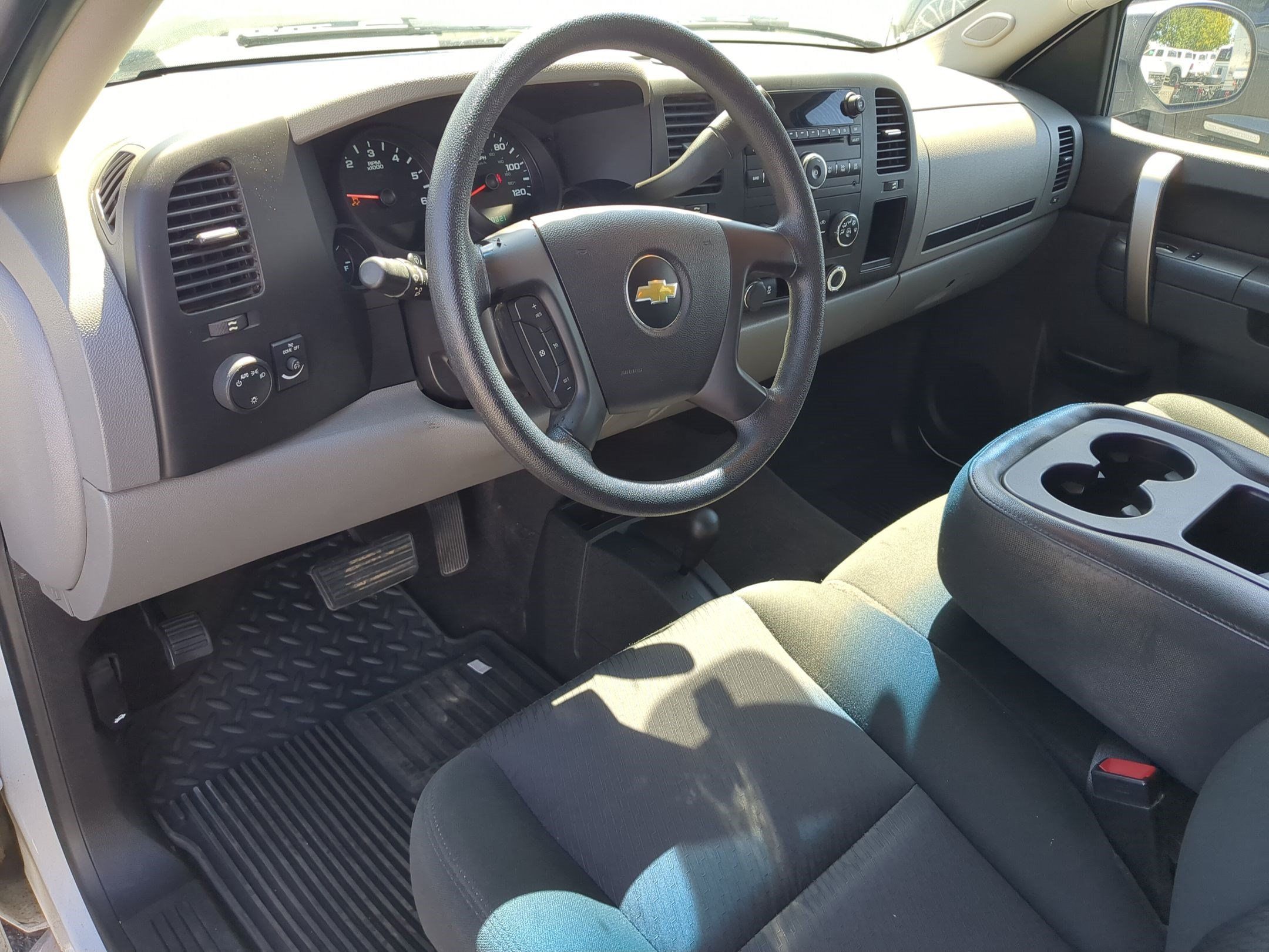 Used 2012 Chevrolet Silverado 1500 LS AWD/4WD image 16