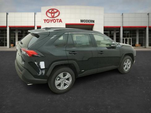 New 2025 Toyota RAV4 XLE image 22