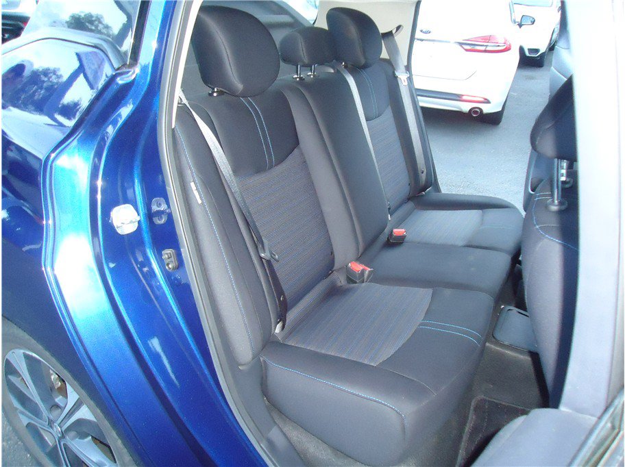 Used 2020 Nissan Leaf SV w/ SV All Weather Package FWD image 12