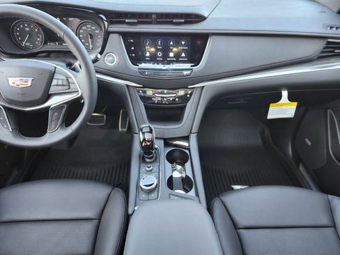 New 2026 Cadillac XT5 Sportv w/ LPO, Onyx Lite Package image 12