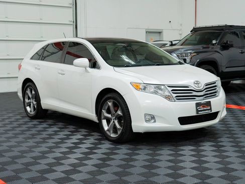 Used 2011 Toyota Venza AWD w/ Premium Pkg #2 image 12