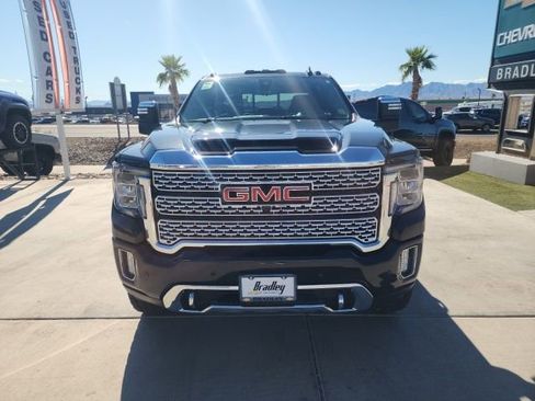 Used 2020 GMC Sierra 2500 Denali w/ Denali Ultimate Package image 9
