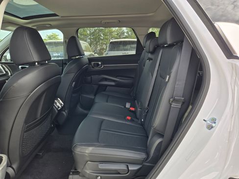 New 2026 Kia Sorento S w/ S Panoramic Sunroof Package image 36