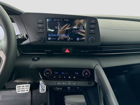 New 2026 Hyundai Elantra Sport image 11