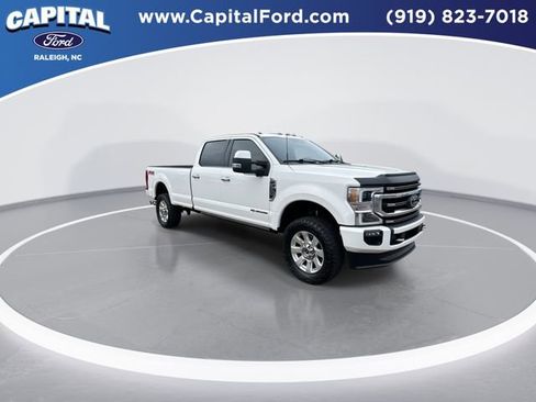 Used 2022 Ford F350 Platinum w/ FX4 Off-Road Package image 2