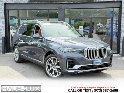 Used 2019 BMW X7 xDrive50i w/ Premium Package AWD/4WD image 2