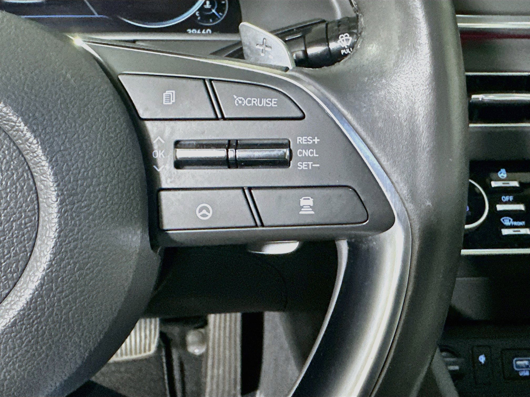 Used 2020 Hyundai Sonata Limited FWD image 17