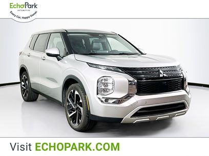 Used 2023 Mitsubishi Outlander SE