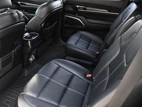 Used 2021 Kia Telluride SX w/ Towing Package image 11