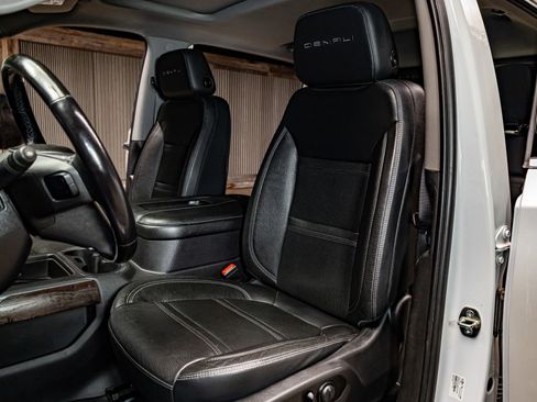 Used 2021 GMC Sierra 1500 Denali w/ Denali Ultimate Package image 24