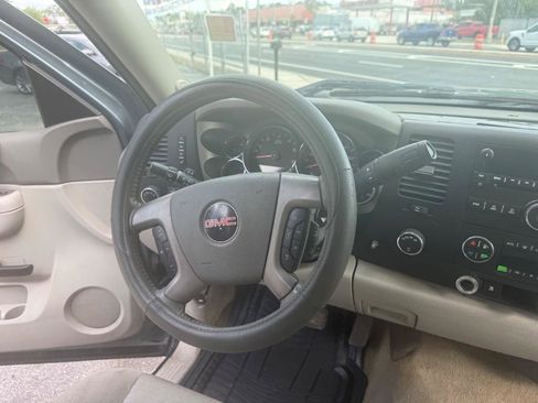 Used 2011 GMC Sierra 1500 SLE w/ Power Tech Package AWD/4WD image 48