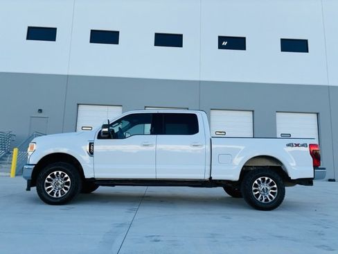 Used 2020 Ford F250 Lariat image 2