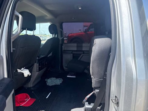 Used 2019 Ford F150 XL w/ Equipment Group 101A Mid AWD/4WD image 9