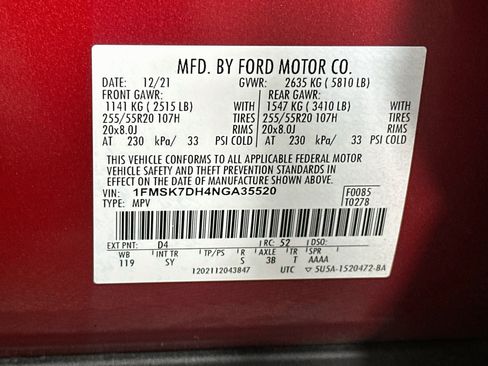 Used 2022 Ford Explorer XLT w/ Equipment Group 202A RWD image 12