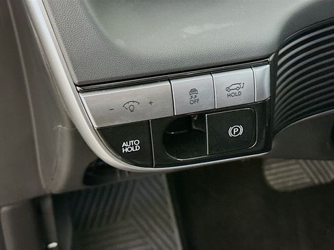 Used 2024 Hyundai Ioniq 5 SEL RWD image 17