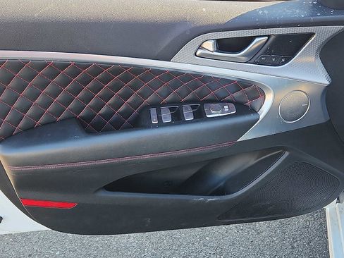 Used 2022 Genesis G70 3.3T w/ Sport Prestige Package image 12