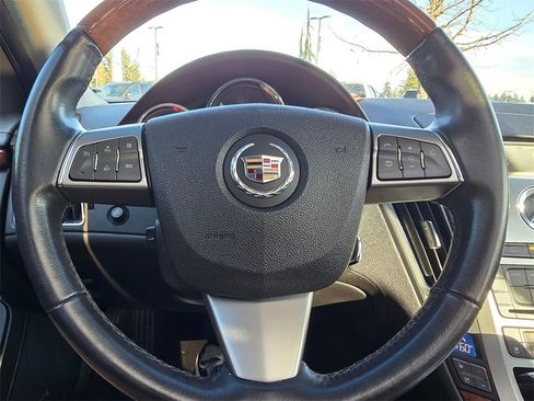 Used 2010 Cadillac CTS Premium image 16