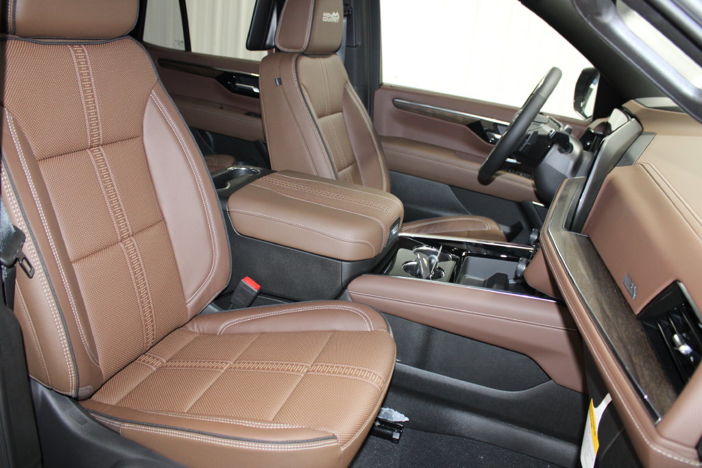 New 2026 Chevrolet Tahoe High Country AWD/4WD image 22