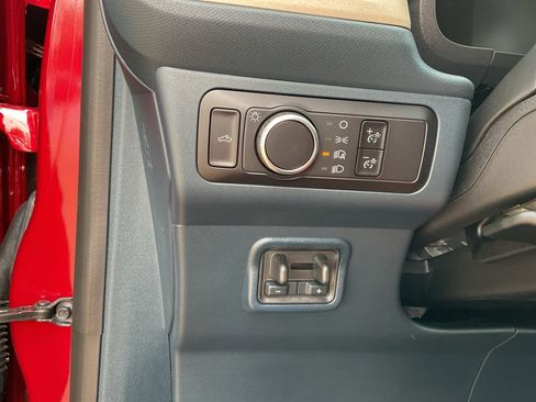 New 2026 Ford Maverick Lariat image 12