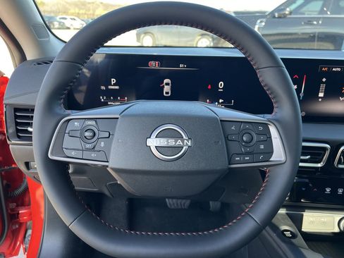 New 2026 Nissan Sentra SR w/ Floor Mat Package FWD image 10