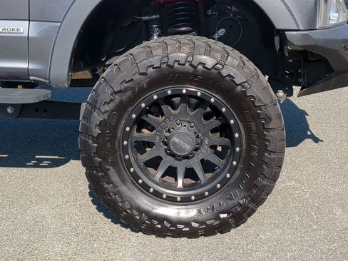 Used 2021 Ford F250 Lariat w/ Tremor Off-Road Package image 9