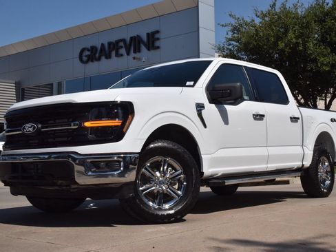 Used 2024 Ford F150 XLT w/ Tow/Haul Package AWD/4WD image 2