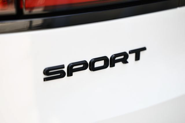 New 2027 Land Rover Range Rover Sport SE AWD/4WD image 11