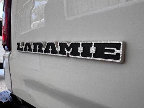 Used 2020 RAM 1500 Laramie AWD/4WD image 8
