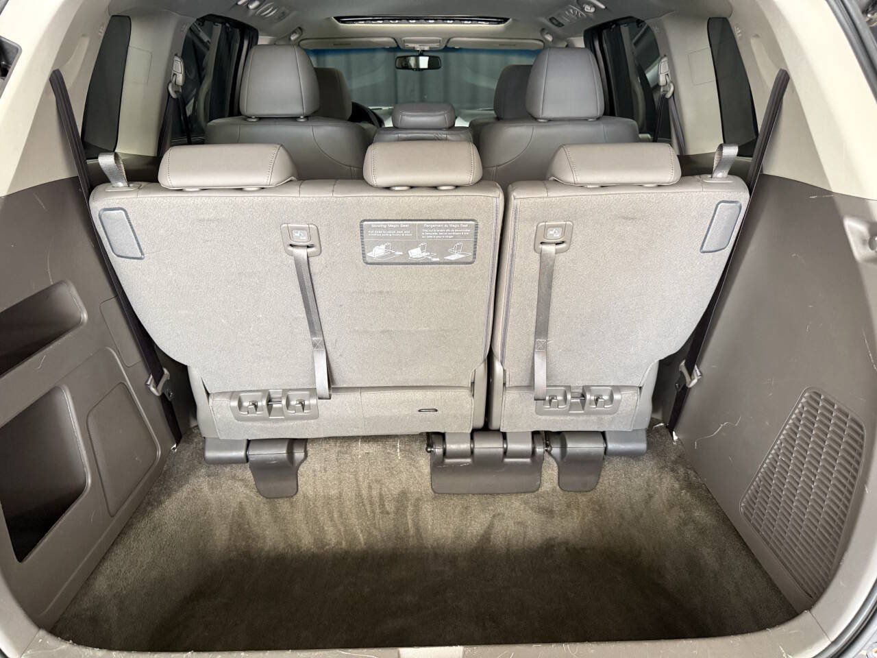 Used 2012 Honda Odyssey EX-L image 27